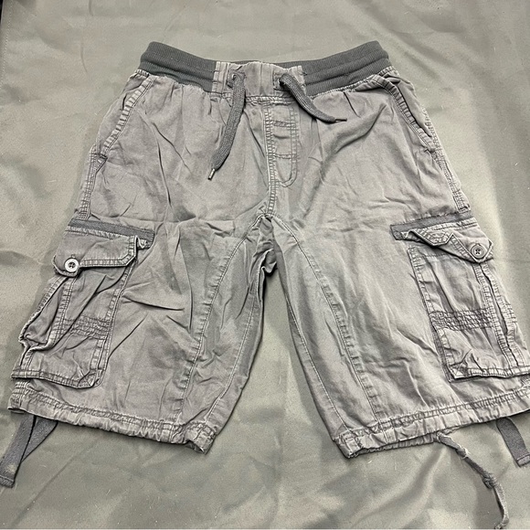 🌴Men’s South Pole Authentic Collection Cargo Shorts - Picture 1 of 6